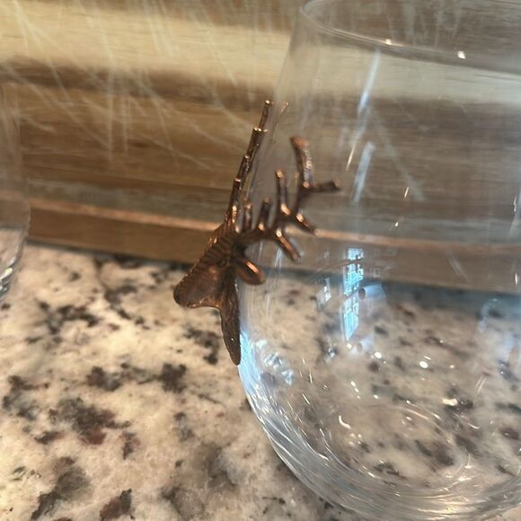 The Northpole 2 Stemless Reindeer Stag Wine Glass Set - Picture 3 of 6